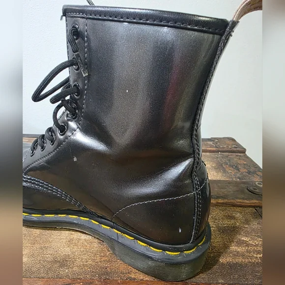 Dr. Martens 1460 Vegan Chrome Classic Synthetic Lace-Up 8 Eye Combat Boots. 9 - Picture 15 of 15